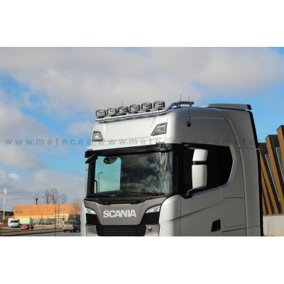 RAMPE DE TOIT SCANIA 6 FEUX