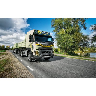 "TRUX" RAMPE SOUS PARE BRISE VOLVO FMX